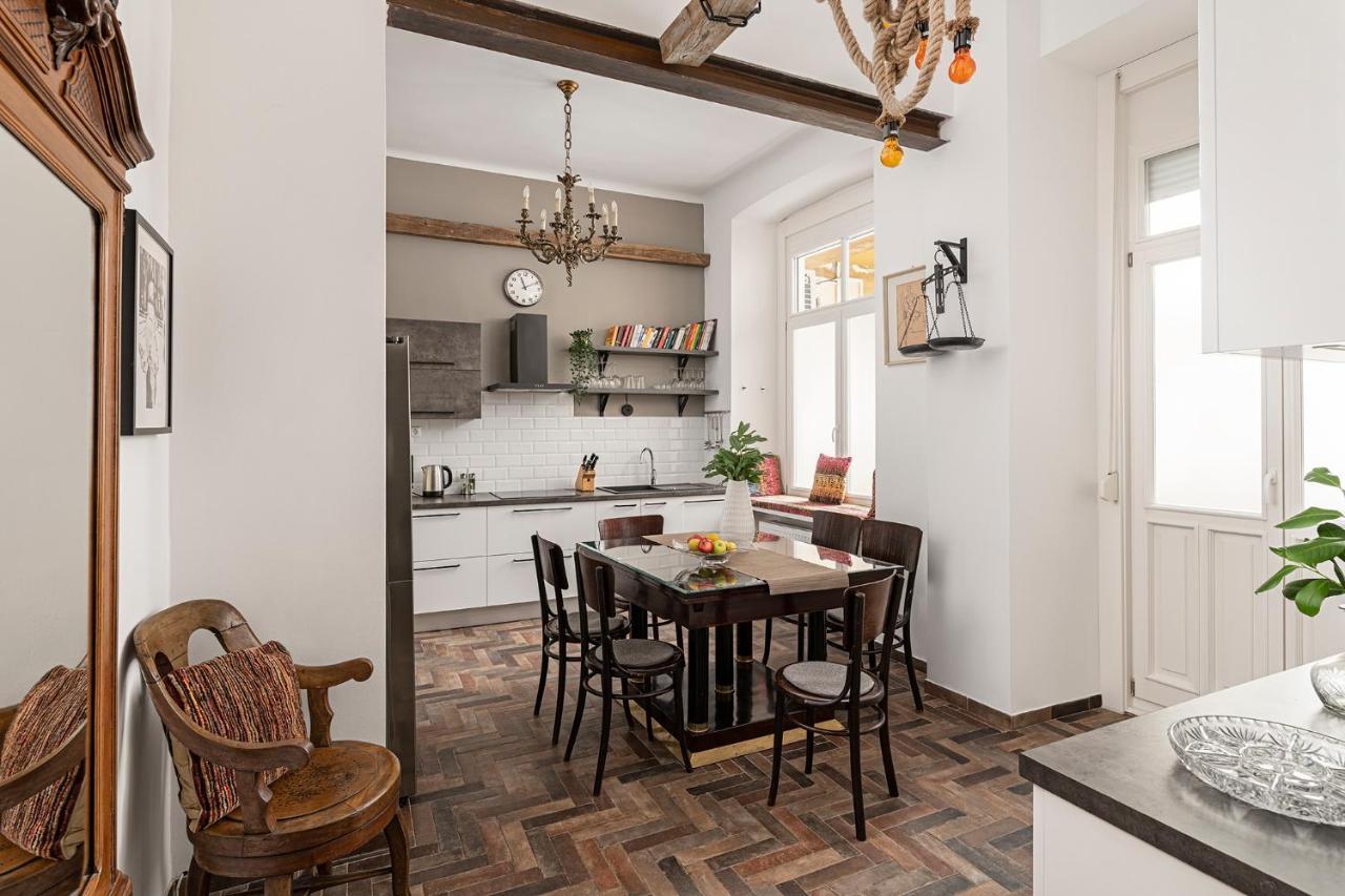 Bonbon Style Apartman Budapest Exteriör bild